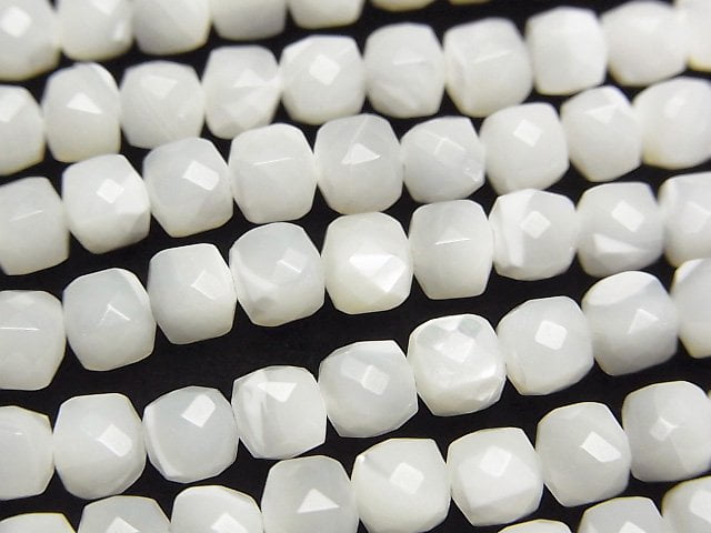 [Video]High Quality! Mother of Pearl MOP White Cube Shape 4.5x4.5x4.5mm 1strand beads (aprx.15inch/36cm)