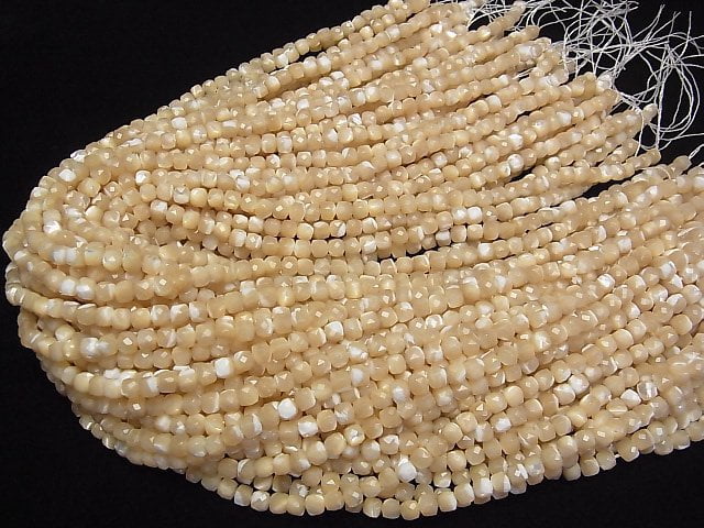 [Video]High Quality! Mother of Pearl MOP Beige Cube Shape 4.5x4.5x4.5mm 1strand beads (aprx.15inch/36cm)