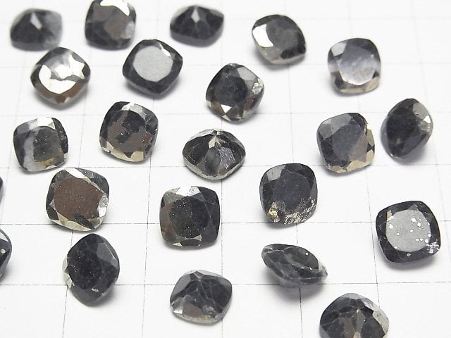 [Video] Matrix Pyrite Square Faceted 8x8mm 4pcs