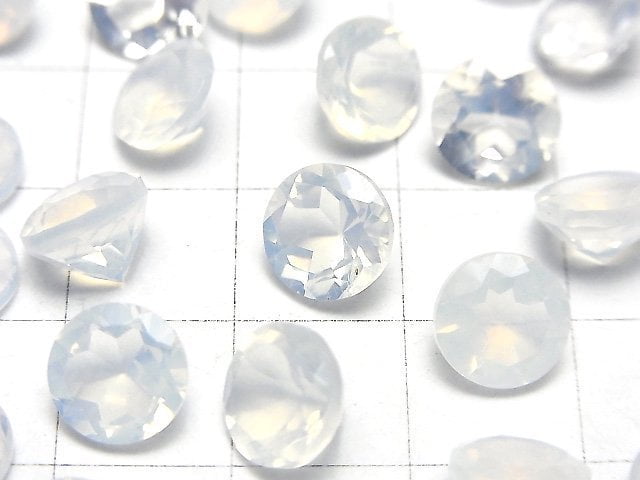 [Video]High Quality Moonlight Quartz AAA Round Faceted 8x8mm 1pc