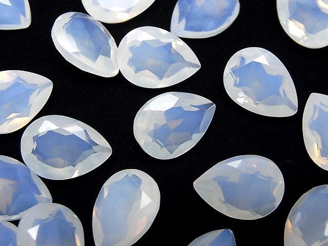 [Video]High Quality Moonlight Quartz AAA Pear shape Faceted 14x10mm 1pc