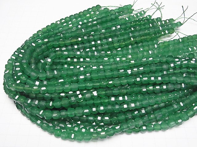 [Video]High Quality! Green Onyx AAA Cube Shape 6.5x6.5x6.5mm 1strand beads (aprx.15inch/36cm)