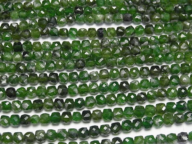 [Video]High Quality! Chrome Diopside AA Cube Shape 5x5x5mm half or 1strand beads (aprx.15inch/37cm)