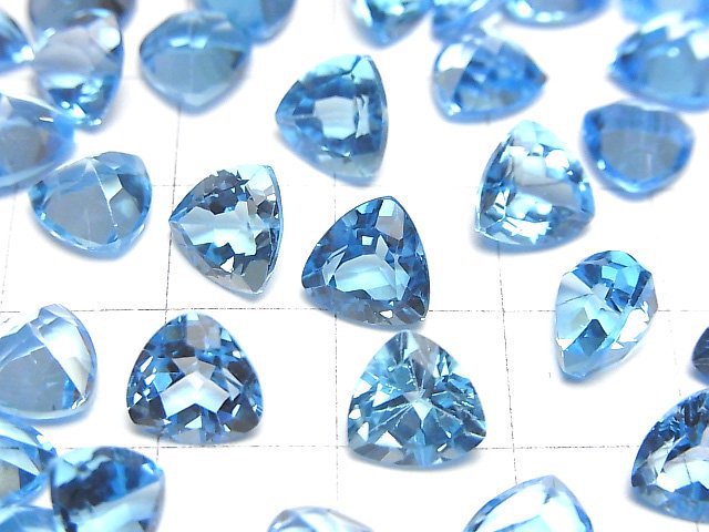 [Video]High Quality Swiss Blue Topaz AAA Loose stone Triangle Faceted 8x8mm 1pc