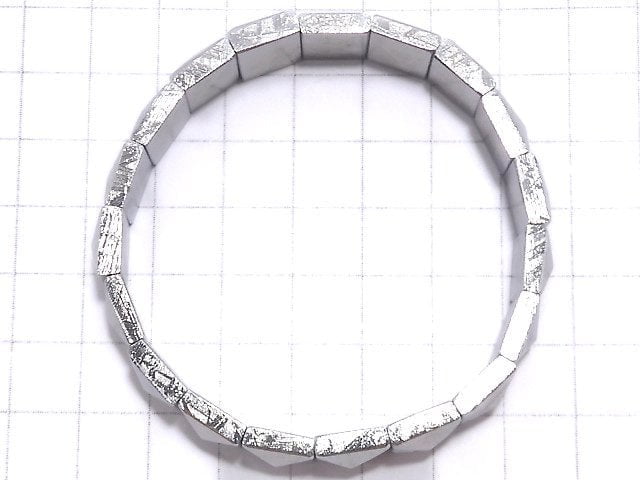 [Video][One of a kind] Meteorite (Muonionalusta) 2-hole Faceted Square 10x10mm Bracelet NO.3