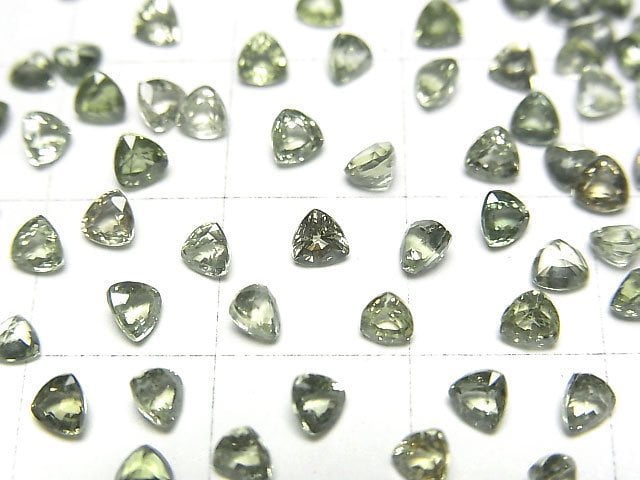 [Video]High Quality Green Sapphire AAA Loose stone Triangle Faceted 3x3mm 5pcs