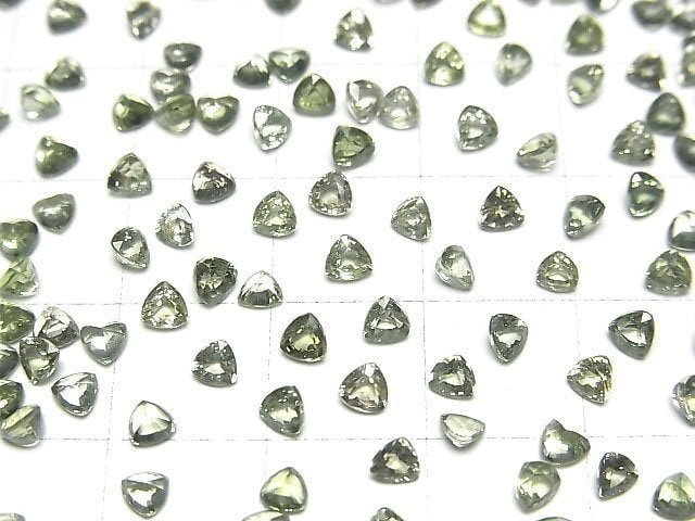 [Video]High Quality Green Sapphire AAA Loose stone Triangle Faceted 3x3mm 5pcs