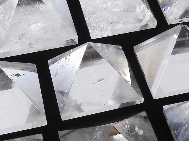 [Video][One of a kind] Crystal Pyramid Shape 12pcs Set NO.1