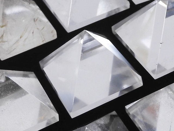 [Video][One of a kind] Crystal Pyramid Shape 12pcs Set NO.3