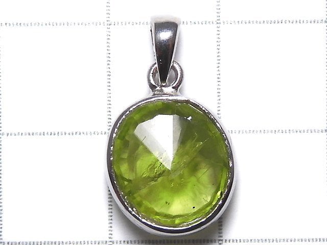 [Video][One of a kind] High Quality Peridot AAA- Faceted Pendant Silver925 NO.26