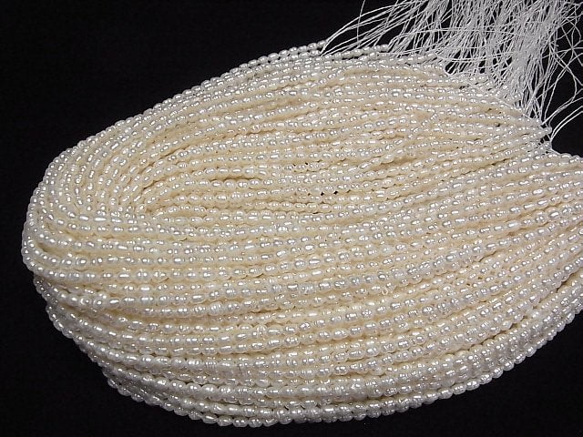 [Video] Fresh Water Pearl AA Wrinkle Rice 4x3x3mm White 1strand beads (aprx.13inch/33cm)