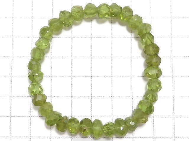 [Video][One of a kind] High Quality Peridot AA++ Faceted Nugget Bracelet NO.40