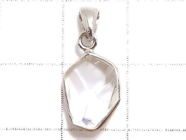 [Video][One of a kind] Fluorite in Quartz Faceted Nugget Pendant Silver925 NO.73