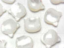 [Video] White Shell (Silver-lip Oyster) AAA Cat Motif 10x9.5mm [Horizontal hole] 1pc