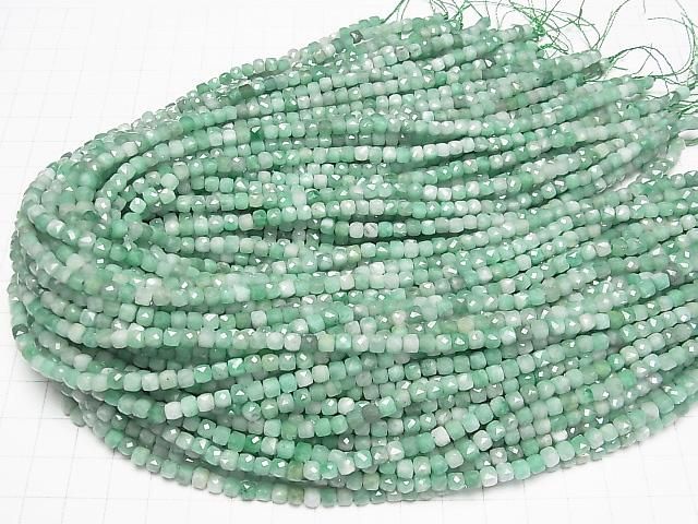 [Video]High Quality! Brazilian Emerald AA++ Cube Shape 4x4x4mm half or 1strand beads (aprx.15inch/37cm)