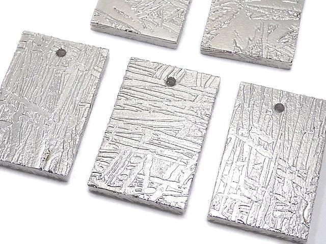 [Video] Meteorite (Altai meteorite) Rectangle 27x17mm 1pc