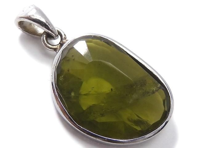 [Video][One of a kind] High Quality Peridot AAA- Faceted Pendant Silver925 NO.56