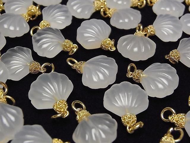 [Video] White Chalcedony Shell Charm 15x14mm 1pc