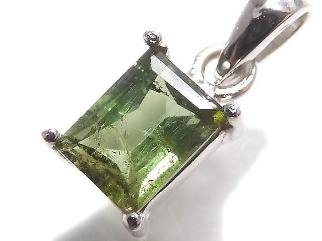 [Video][One of a kind] Green Tourmaline AAA- Faceted Pendant Silver925 NO.1