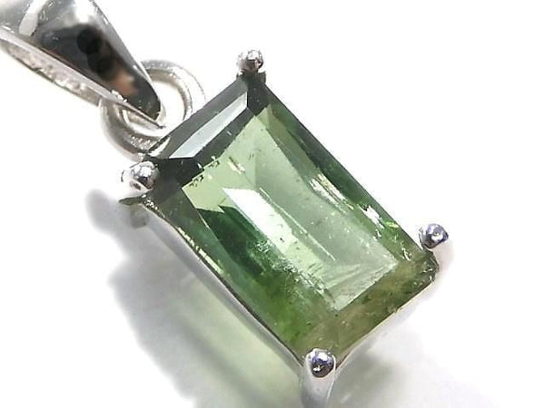 [Video][One of a kind] Green Tourmaline AAA- Faceted Pendant Silver925 NO.22