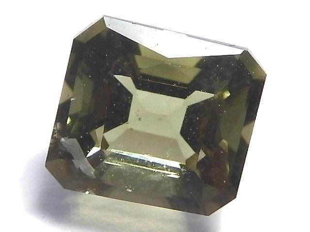 [Video][One of a kind] High Quality Moldavite AAA Faceted Loose stone 1pc NO.6