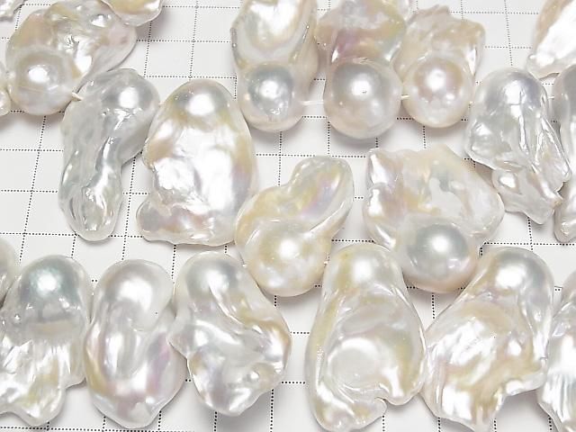 [Video] Fresh Water Pearl AA+ Fin Baroque 20-37mm White 1strand beads (approx. 16 inches/39 cm)