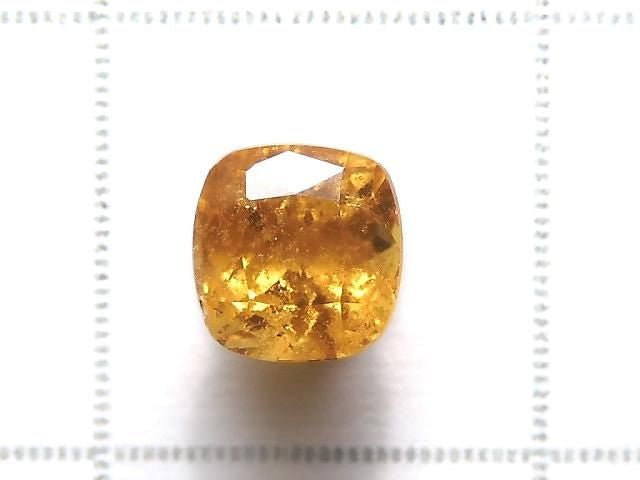[Video][One of a kind] High Quality Scheelite Loose Stone Faceted 1pc NO.2