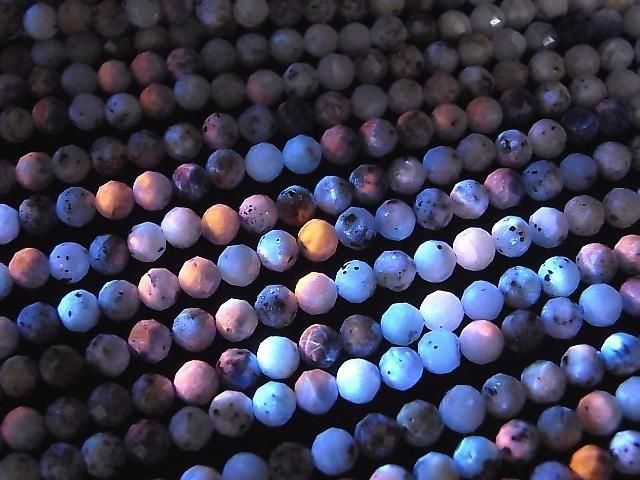 [Video] High Quality! Feldspathoid Faceted Round 4mm 1strand beads (approx. 15 inches/36 cm)