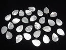 [Video] High Quality White Shell (Silver-lip Oyster) AAA Flat Pear Shape 18x13mm 3pcs