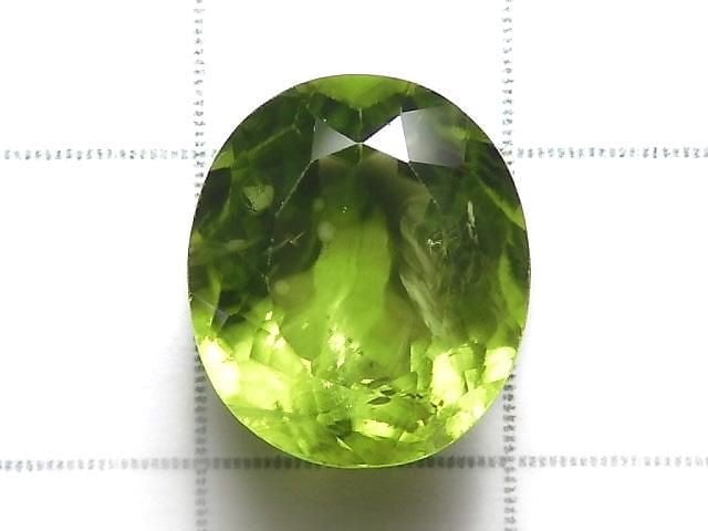 [Video][One of a kind] High Quality Peridot AAA- Loose stone Faceted 1pc NO.2