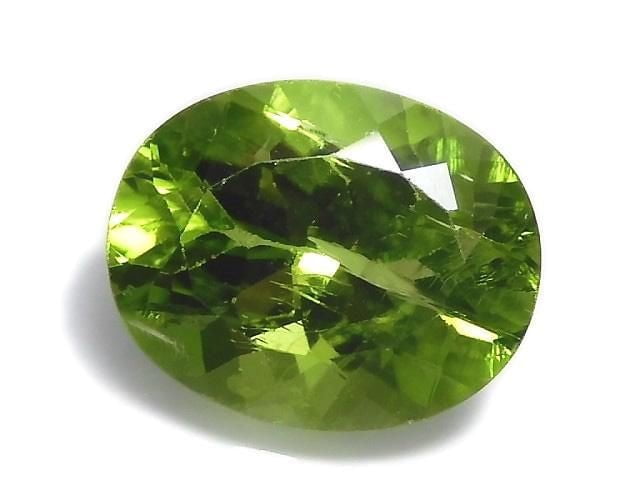 [Video][One of a kind] High Quality Peridot AAA- Loose stone Faceted 1pc NO.5