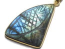 [Video][One of a kind] Rainbow Labradorite AAA- Carved Pendant 18KGP NO.47
