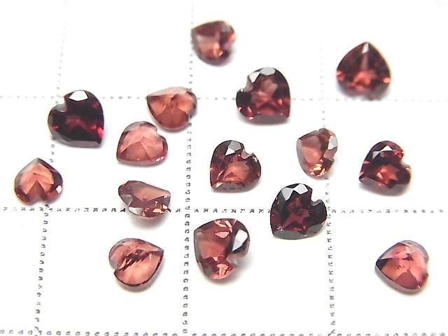[Video] High Quality Mozambique Garnet AAA Loose Stone Heart Cut 4x4mm 10pcs
