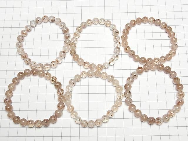 [Video] Garnet in Quartz Round 8mm Bracelet