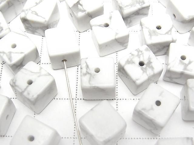 [Video] Howlite Magnesite Cube 8x8x8mm [Half Drilled Hole] 4pcs