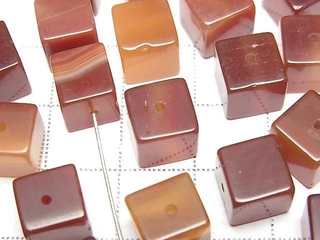 [Video] Red Agate Cube 8x8x8mm [Half Drilled Hole] 4pcs