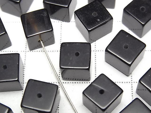 [Video] Onyx Cube 8x8x8mm [Half Drilled Hole] 4pcs
