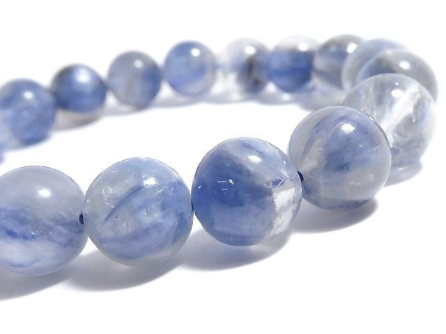 [Video][One of a kind] Kyanite AAA- Round 10mm Bracelet NO.1