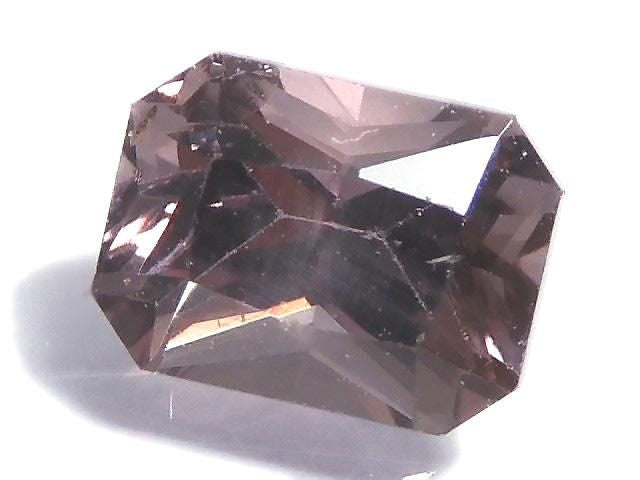 [Video][One of a kind] High Quality Color Change Garnet AAA- Loose stone Faceted 1pc NO.3