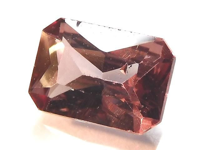[Video][One of a kind] High Quality Color Change Garnet AAA- Loose stone Faceted 1pc NO.11