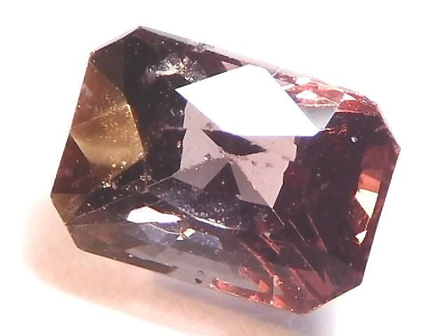 [Video][One of a kind] High Quality Color Change Garnet AAA- Loose stone Faceted 1pc NO.13