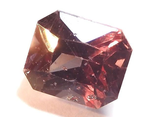 [Video][One of a kind] High Quality Color Change Garnet AAA- Loose stone Faceted 1pc NO.14