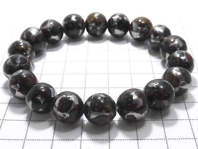 [Video][One of a kind] Kenyan Sericho Pallasite Meteorite Round 12mm Bracelet NO.4