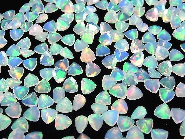 [Video] High Quality Ethiopian Opal AAA Loose Stone Triangle Faceted 6x6mm 5pcs