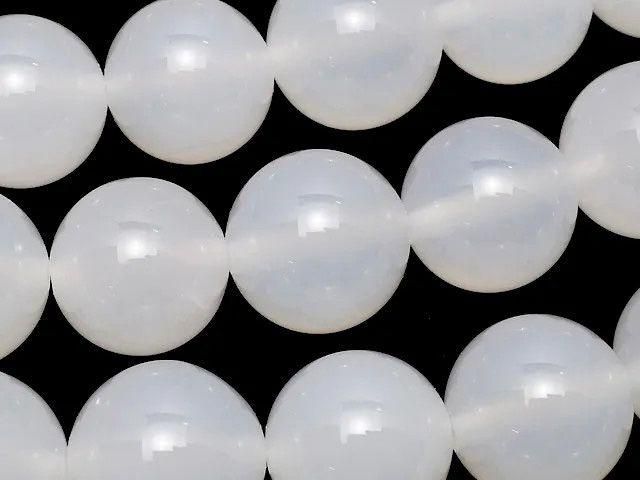 White Chalcedony AAA Round 16mm half or 1strand beads (approx. 15 inches/37 cm)