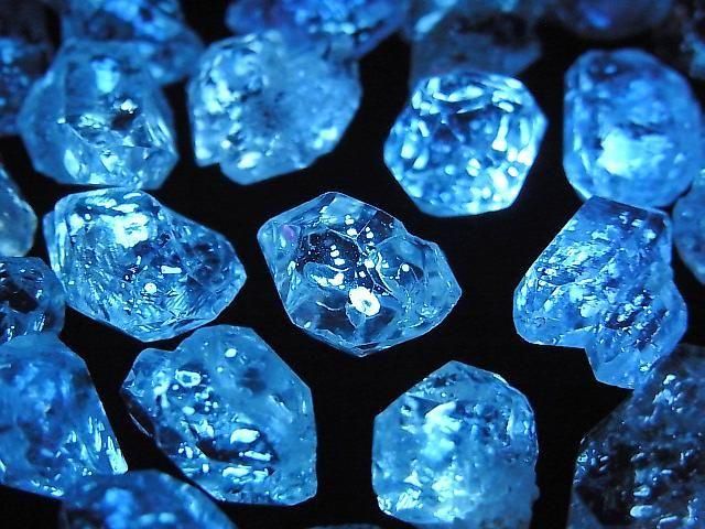 [Video] Pakistan Oil in Quartz Undrilled Rough Rock [Large Size] 3pcs