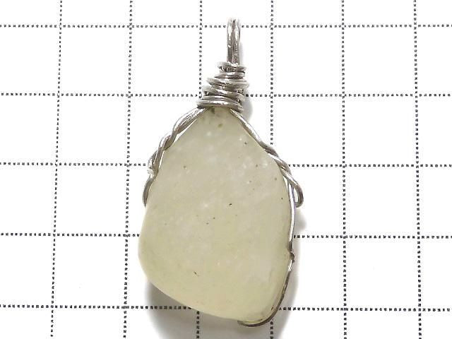 [Video][One of a kind] Libyan Desert Glass Rough Rock Nugget Pendant Wire Frame NO.3