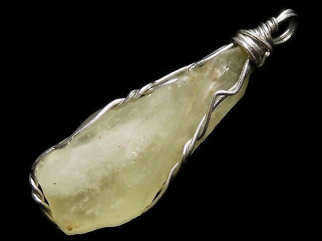 [Video][One of a kind] Libyan Desert Glass Rough Rock Nugget Pendant Wire Frame NO.5