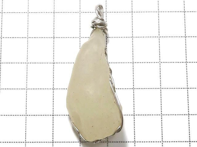 [Video][One of a kind] Libyan Desert Glass Rough Rock Nugget Pendant Wire Frame NO.6