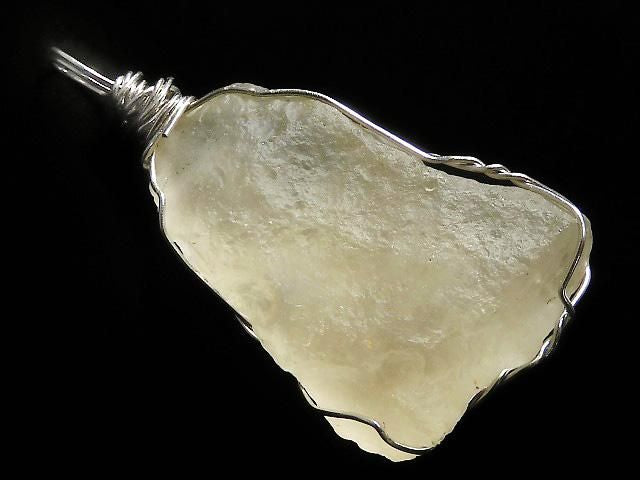 [Video][One of a kind] Libyan Desert Glass Rough Rock Nugget Pendant Wire Frame NO.13